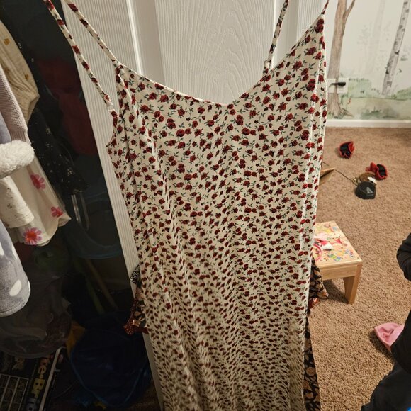 Reformation Locklin Bundle - Picture 4 of 8